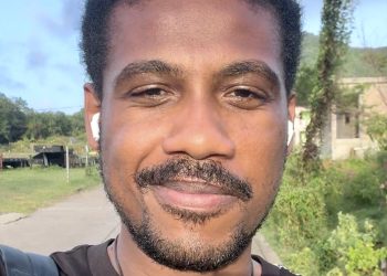 El artista Frederick Calmes trae a St. Eustatius un proyecto de historia familiar