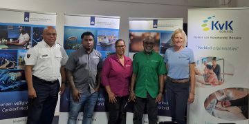 Exitosa velada informativa de RDI, Douane CN y la Cámara de Comercio de Bonaire