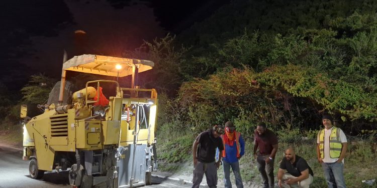 VROMI comienza con las reparaciones de la carretera principal