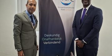 El nuevo presidente del SER Sint Maarten visita el SER Curaçao