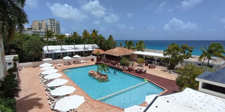 Sapphire Beach Club Resort anuncia asociación con WOW!