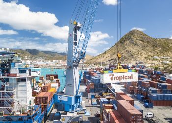 Port St. Maarten sigue de cerca la huelga de los trabajadores portuarios de U.S. y su impacto en el transporte marítimo