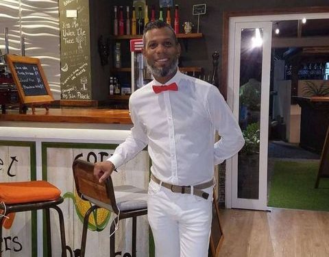 Fallece joven al perder el control de su motor