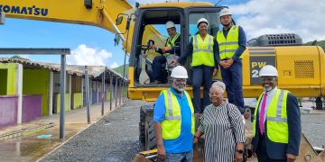 El Primer Ministro Luc Mercelina inaugura oficialmente la reconstrucción del Jocelyn Arndell Festival Village