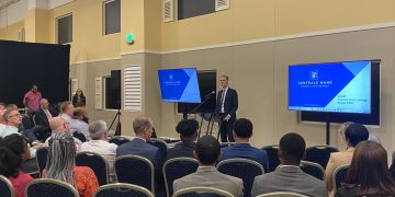 Contribución a un sector financiero a prueba de futuro, Inicio del proyecto de Revisión Estratégica del Sector Financiero