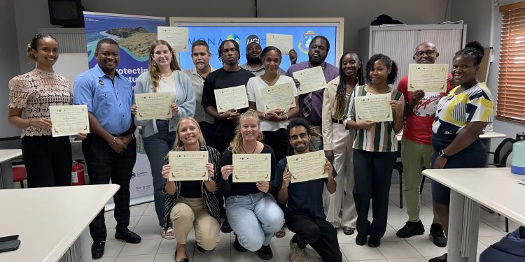 El Ministerio de VROMI organiza con éxito un programa de capacitación sobre SIG: se graduaron 15 participantes