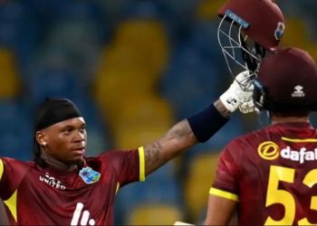 United People’s Party le da la bienvenida a casa a Kacy Carty: ¡La estrella del críquet de St. Maarten regresa después de un siglo histórico contra Inglaterra!