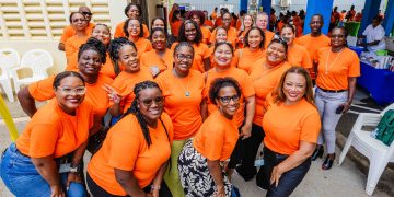 Organizaciones asociadas se unen contra la violencia hacia las mujeres