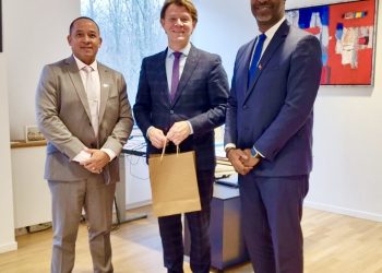 El SER Sint Maarten visita a SER Países Bajos y brinda información actualizada sobre los consejos pendientes