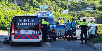 Accidente en Mountain Dove Road en Point Blanche