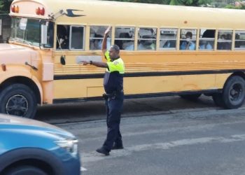 Aviso de tráfico para la reapertura de las escuelas el lunes 6 de enero de 2025