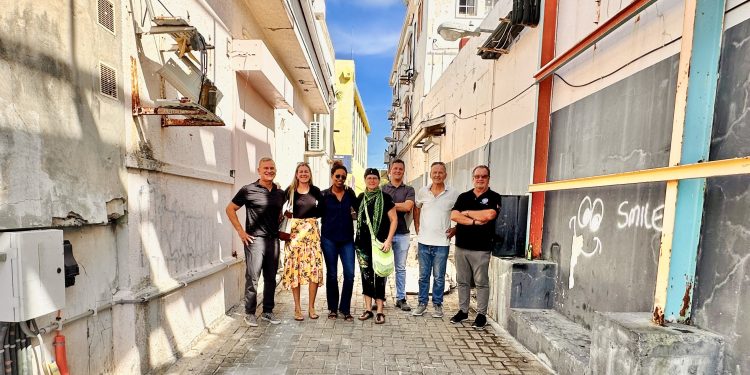 La Fundación Be The Change y sus socios planean la transformación de un callejón