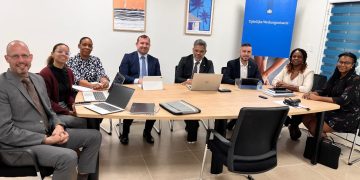 El PM Dr. Luc Mercelina se reúne con la Organización de Trabajo Temporal sobre las Medidas del Paquete Nacional