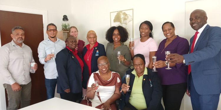 MHF y el sindicato ABVO St. Maarten firman su primer convenio colectivo de trabajo histórico