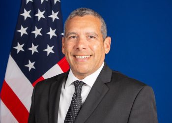 La Misión de los E.E.U.U en el Caribe Holandés da la bienvenida a un nuevo Encargado de Negocios