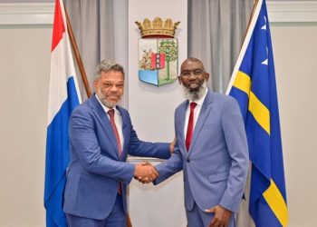 El Primer Ministro Dr. Luc Mercelina y la Junta Directiva de URSM felicitan al pueblo de Curaçao