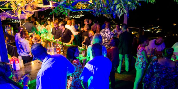 Simpson Bay Resort, Marina & Spa, Wai Beach Club, para celebrar ceremonias Smart 2025