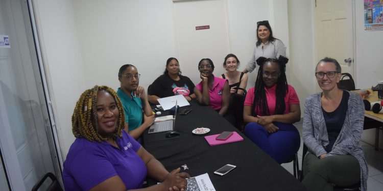 La Biblioteca Nacional de los Países Bajos patrocina una visita de trabajo de las Bibliotecas de Saba y St. Eustatius a la Biblioteca de Sint Maarten