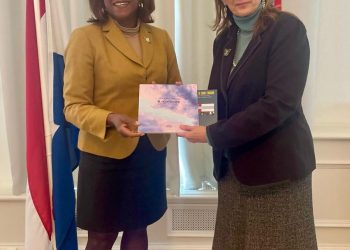 La Ministra Arrindell fortalece vínculos con Perú