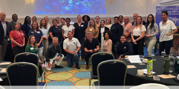 Naciones del Caribe se unen para impulsar el financiamiento de la conservación marina en un taller en Curaçao