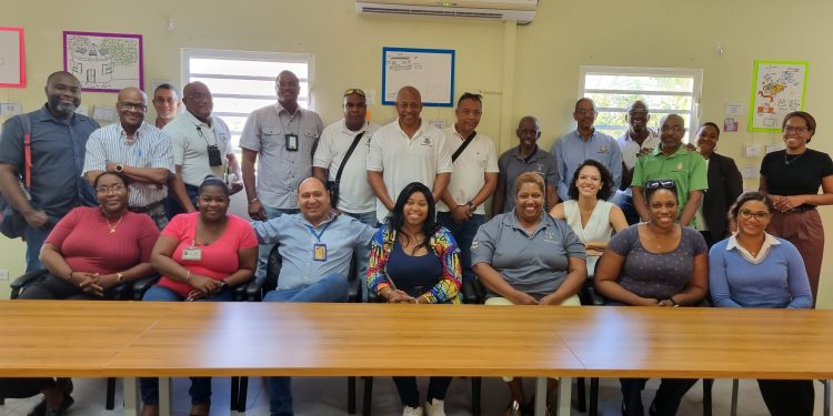 Se llevaron a cabo sesiones de capacitación sobre cumplimiento de la ley Plastic Free SXM