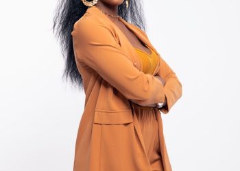 Glenicia Mitchell representa a Sint Maarten en una competencia global respaldada por Forbes