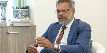 Unified Resilient St. Maarten Movement critica duramente la retórica colonialista de Thierry Baudet: “Somos un país dentro del Reino, no un territorio que se pueda domesticar”