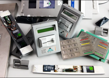 Arresto de dos sospechosos involucrados en robo de identidad en cajeros automáticos en Sint Maarten