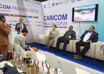 El enviado especial holandés Rijna, exgobernador de Bonaire, engaña a CARICOM