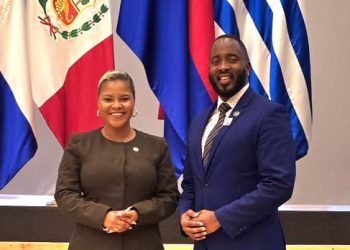 Roseburg y Lewis felicitan a la Ministra de Justicia por su rápida respuesta al incidente penitenciario