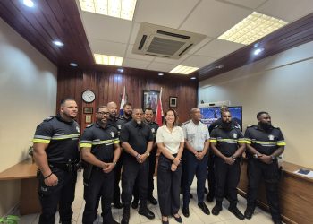 El KPSM da la bienvenida a oficiales de refuerzo de Aruba y Curaçao