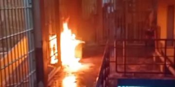 Disturbios e incendio en la prisión de Point Blanche