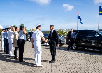 El Primer Ministro Schoof visita la Base Naval Parera en la isla de Curaçao