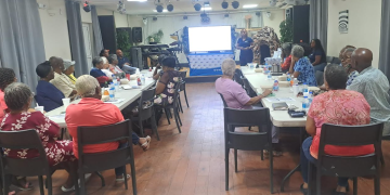 Empoderando a las personas mayores: La Biblioteca de Sint Maarten y el SZV organizan un taller vital sobre pensiones