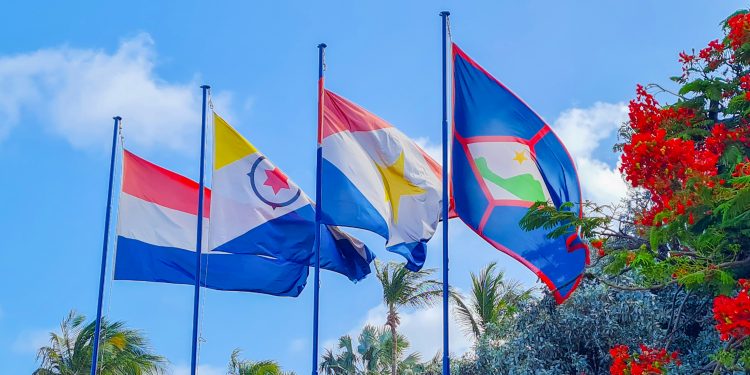 El Secretario de Estado Szabó informa a la Cámara de Representantes sobre el progreso de los acuerdos administrativos con Bonaire, St. Eustatius y Saba