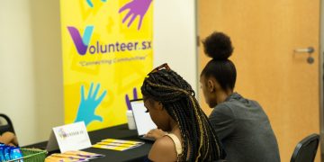 Volunteer.sx lanza una encuesta sobre voluntariado y participación comunitaria en St. Maarten