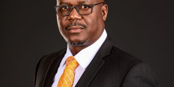 El vicelíder de SAM Cecil Nicholas critica a la oposición por “juegos políticos reciclados”