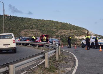 Controles Policiales continuos se centran en la seguridad vial, narcóticos ilícitos y armas