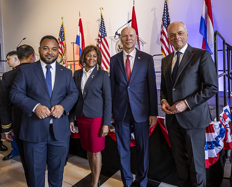 La Ministra Plenipotenciaria Arrindell asiste a la Ceremonia de Celebración del 249.º