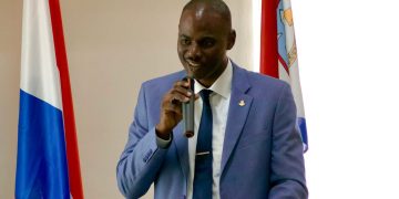 El Ministro Brug presenta una propuesta para aumentar la ayuda funeraria al Consejo Social y Económico (SER) para su asesoramiento.