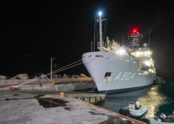Las fuerzas neerlandesas en el Caribe entrenan en respuesta a emergencias por huracanes con socios locales de seguridad en las Islas de Barlovento