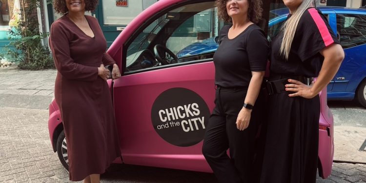 Loekie Morales visita el evento de fin de temporada de Chicks and the City en Rotterdam