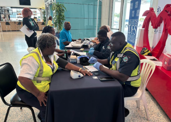 El Aeropuerto Internacional Princesa Juliana celebra la 28.ª semana anual de los bomberos