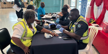 El Aeropuerto Internacional Princesa Juliana celebra la 28.ª semana anual de los bomberos