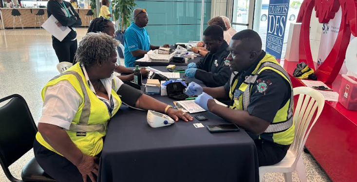 El Aeropuerto Internacional Princesa Juliana celebra la 28.ª semana anual de los bomberos