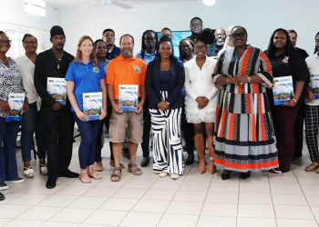 Supervisión y cumplimiento gubernamental en un taller en St. Estatius