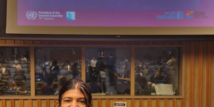 La Presidenta de Derechos Humanos de Bonaire ante las Naciones Unidas: Defender a las mujeres y niñas indígenas de Bonaire