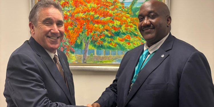 Nombran como director de operaciones del PJIAE a Emile Levons