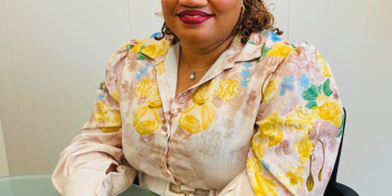 La Ministra de Finanzas, Honorable Marinka Gumbs, obtiene la aprobación del CFT para un préstamo de inversión de capital de 30 millones de libras checas para 2025