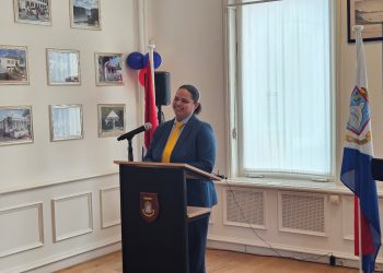 La Ministra Gumbs marca un encuentro especial en La Haya con el lanzamiento de la base de datos de la Diáspora